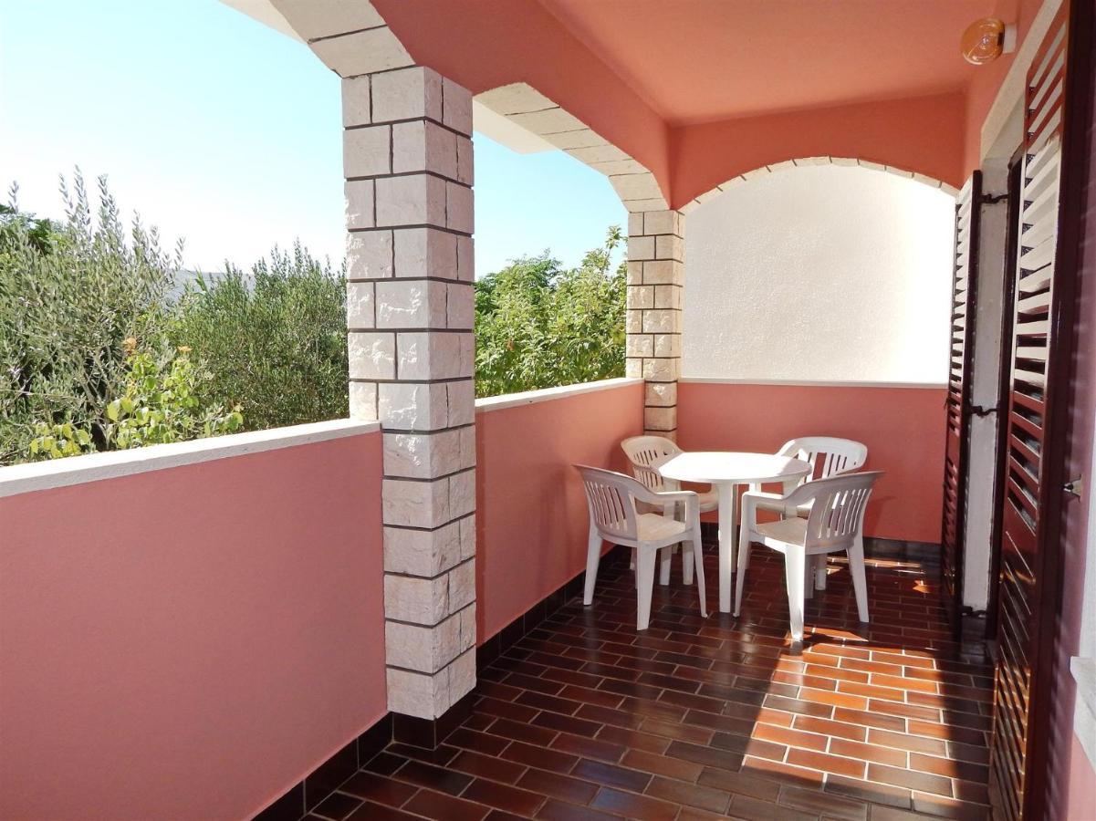 Apartments With A Parking Space Pag - 11358 Паг Екстериор снимка