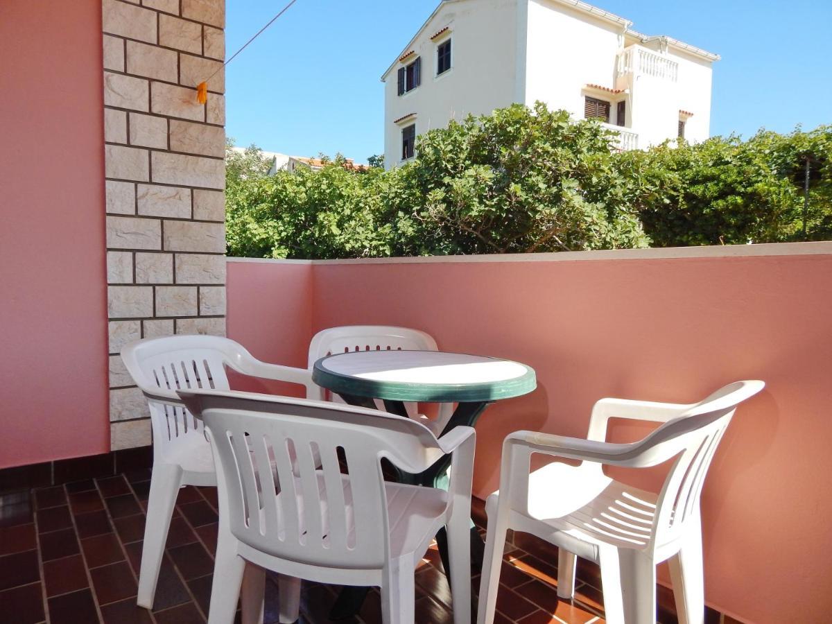 Apartments With A Parking Space Pag - 11358 Паг Екстериор снимка